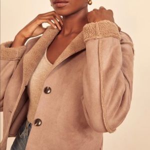 Reformation stoke coat in camel color, size M